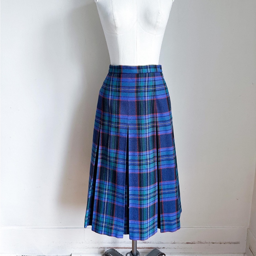 ⭐️3/$30⭐️ (bundle deal) Vintage 1980s Scottish Wool Plaid Midi Skirt / 24" waist - Picture 3 of 6
